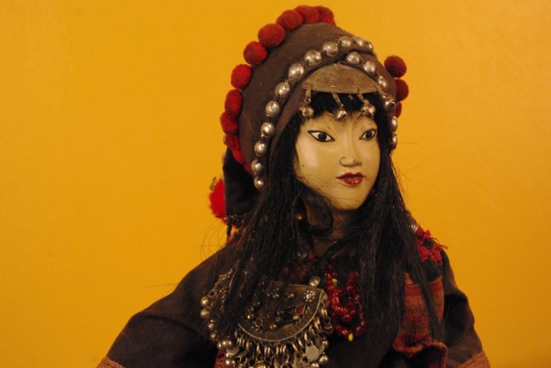 Alte hölzerne Marionette Hmong 4