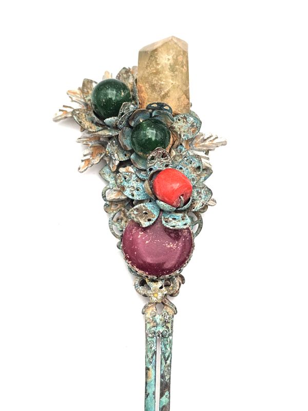 Ancient Chinese Hair Stick - Jade and crystal 2