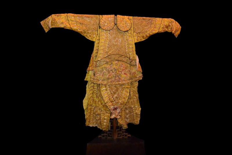 Ancient Chinese Theater Costume Yellow and Gold 1