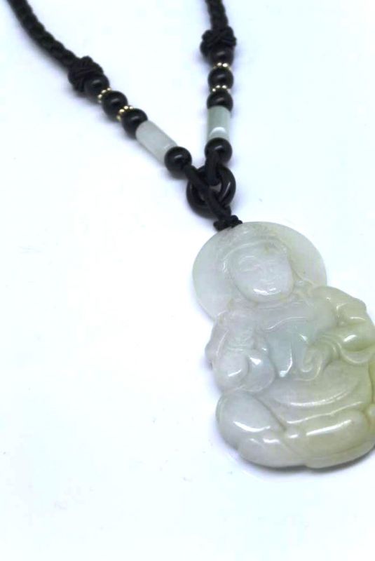 Anhänger aus Jade Großen Buddha Weiß 3