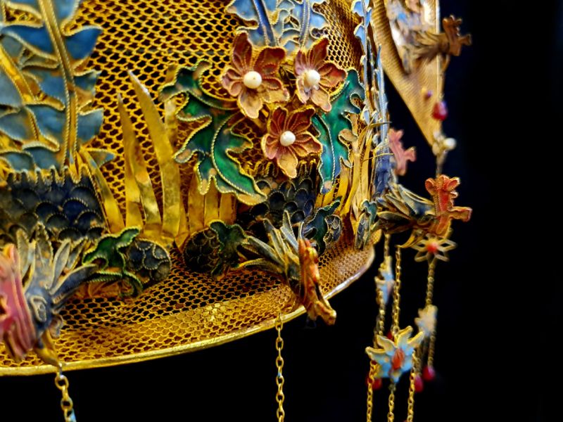 Antiguo Sombrero de teatro dorado - Emperador y Emperatriz - Emperatriz de la dinastía Qing 3