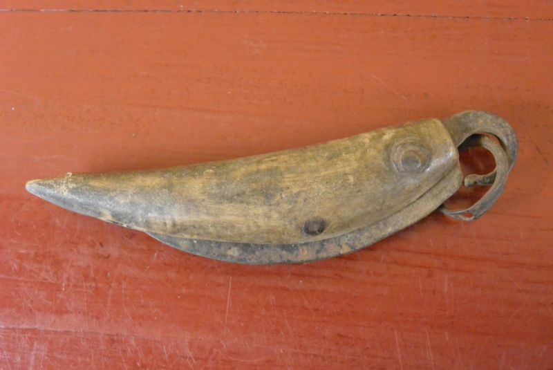 Antike Chinesische Messer Holz und Metall 4