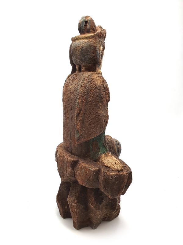 Asian wooden statue GuanYin 4