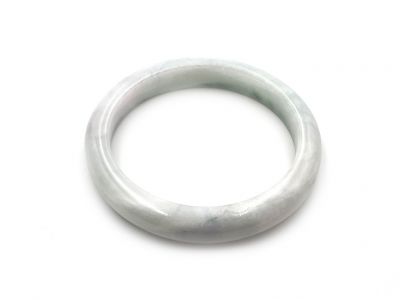 Bracelet en Jade - Jonc en Jade catégorie A - Avec Certificat - Blanc avec des reflets vert Bracelet en Jade - Jonc en Jade catégorie A - Avec Certificat - Blanc avec des reflets vert