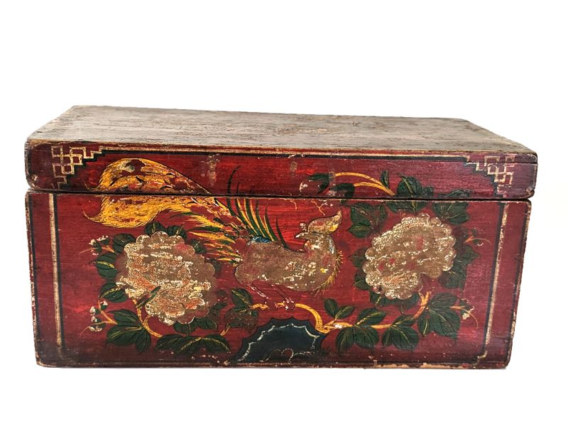 Chinese Antique - Red Wooden Chest with Painted Birds and Flowers 1