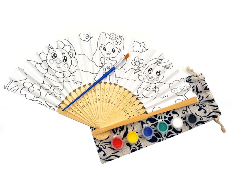 Chinese Hand fan to paint - Child - DIY - princess and animals 1