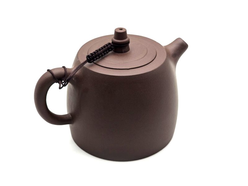 Chinese Yixing clay teapot - Zi Ni Brown Clay - art of tea - 680ml 1