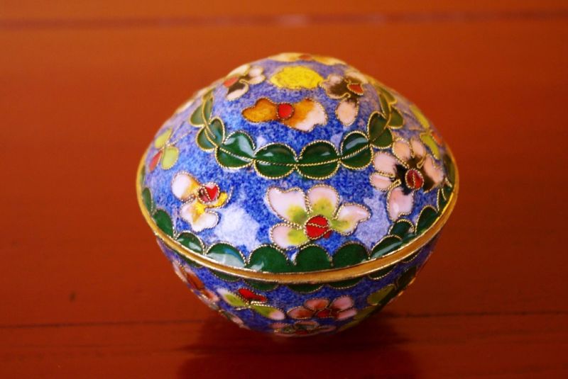 Chinesische Cloisonne-Dose 2