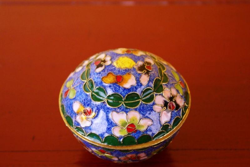 Chinesische Cloisonne-Dose 4