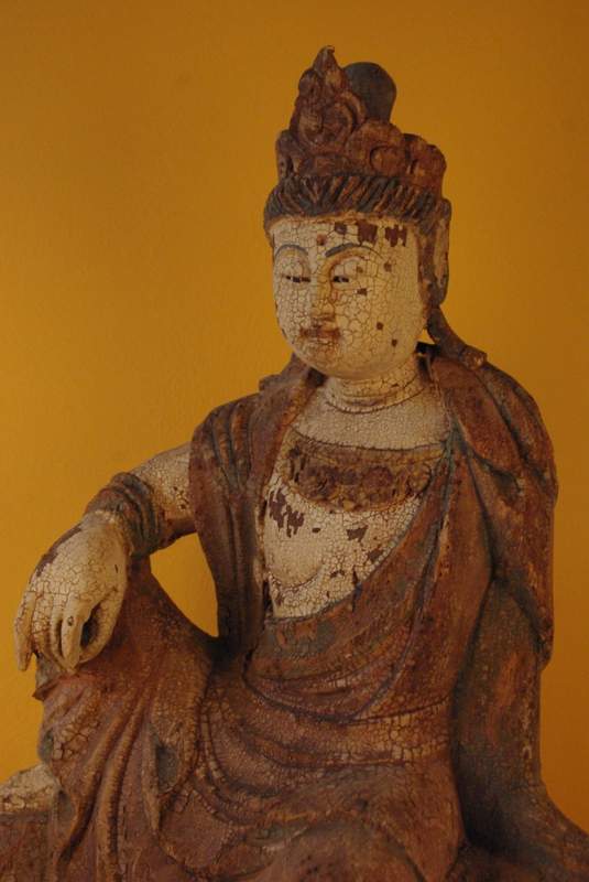 Chinesische Holzfiguren GuanYin Polychrome 2