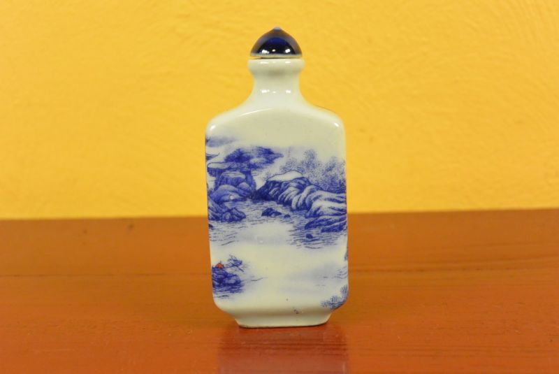 Chinesische Porzellan Schnupftabakflasche chinesische Landschaft 3