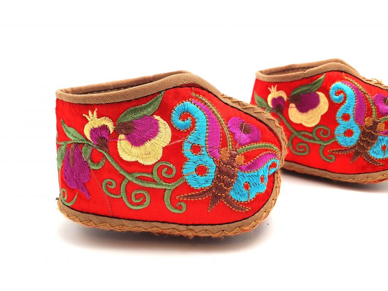 Chinesische Stickerei - Miao Babyschuhe - Rot 2