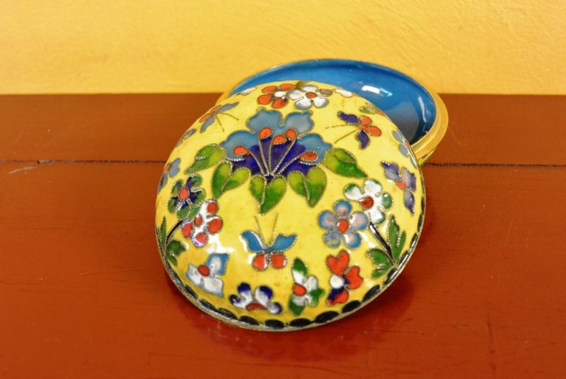 Grosse Cloisonne-Dose Schmetterling 5