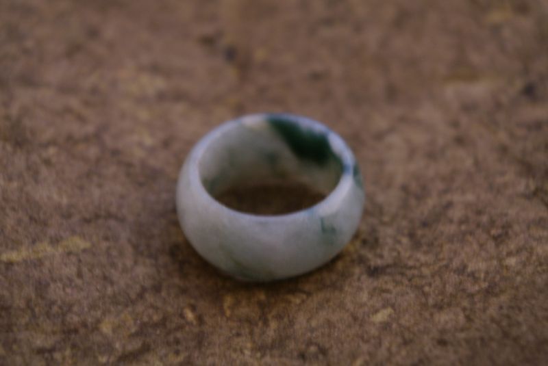 Grün und Weisser Jade Ringe 5