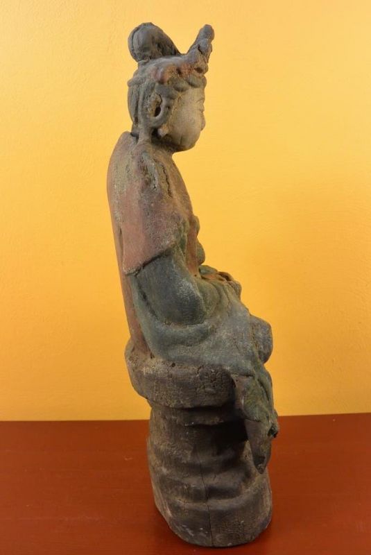 Holz Statuetten aus China Guan Yin 4