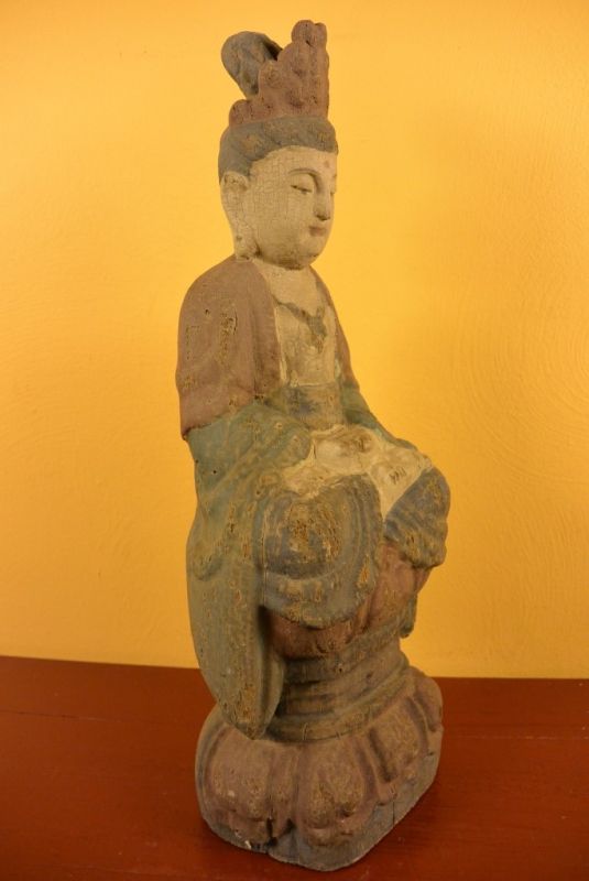 Holz Statuetten aus China GuanYin 3