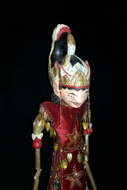 Indonesische Stabpuppenspiel Wayang Golek Arjuna 3