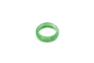 Jade Ring Durchscheinend Grün - Größe 18,5