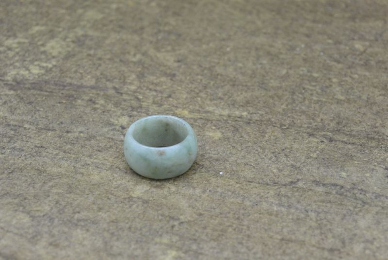 Jade Ring Hellgrün Größe 18,5 3