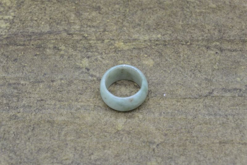 Jade Ring Hellgrün Größe 18,5 4