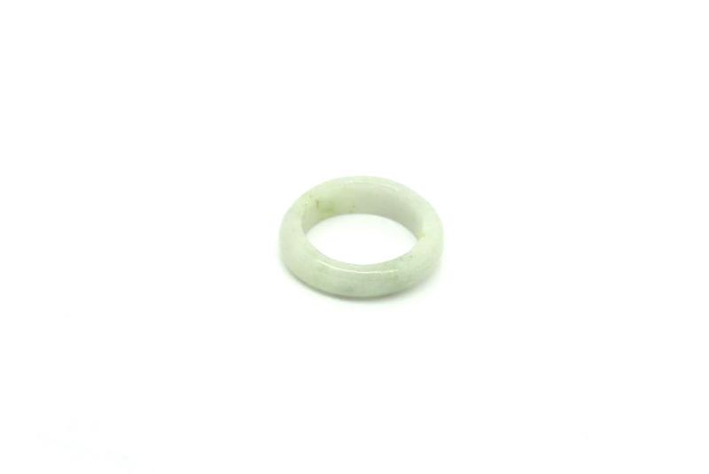 Jade Ring Weißer Größe 17,25 5