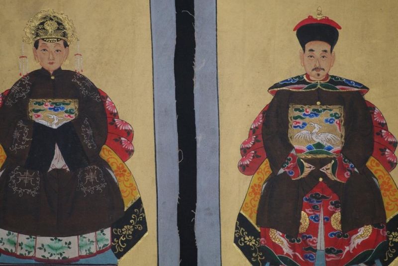 Kleine Ahnenpaare und Kaiser Chinesische Malerei Braun 2