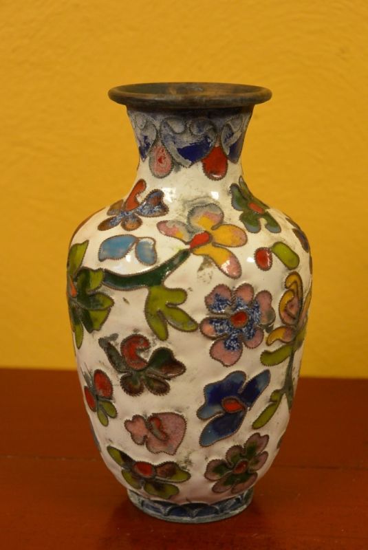 Kleine Chinesische Vase in Cloisonné Weiß Blumen 3