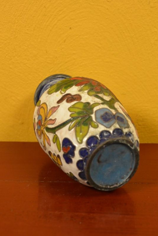 Kleine Chinesische Vase in Cloisonné Weiß Blumen 5