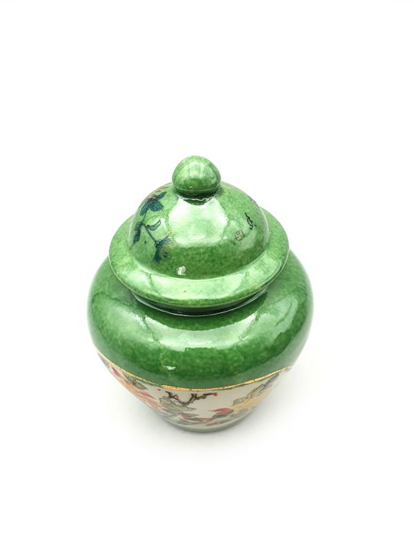 Kleine Chinesische Vase Porzellan - Farbig - Grün - Landschaft von China - Vögel 2