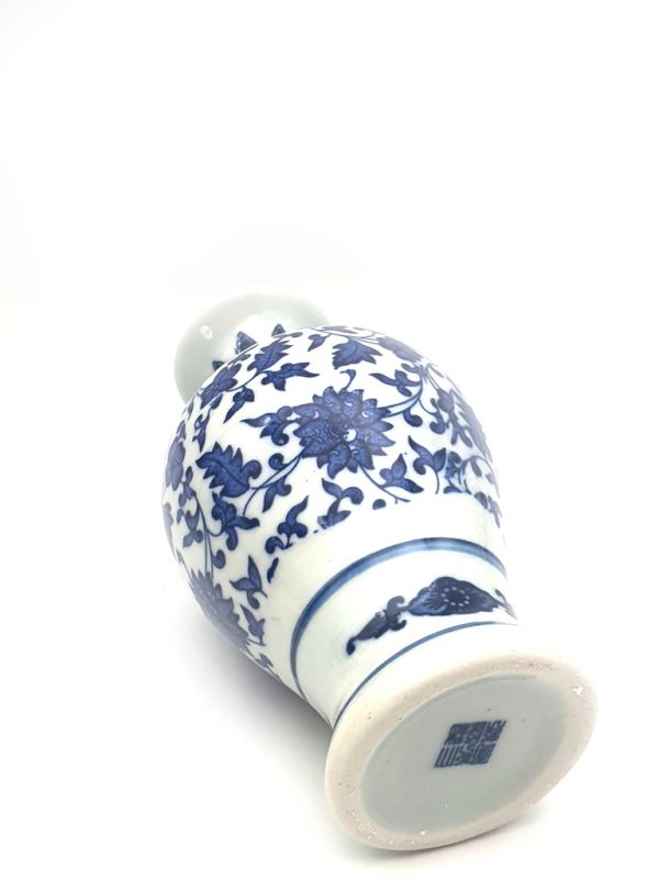 Kleine Vase aus chinesischem Porzellan - Weiß und Blau - Blume 5 2