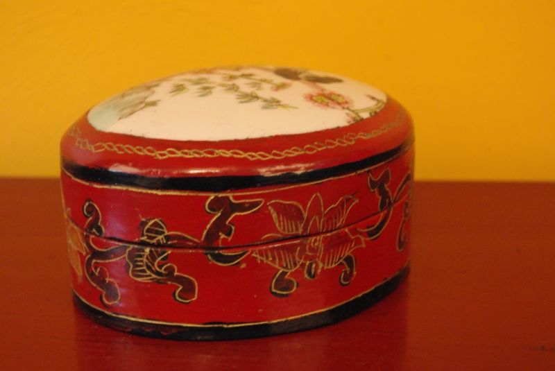 Lackierte Asiatische Boxen 3