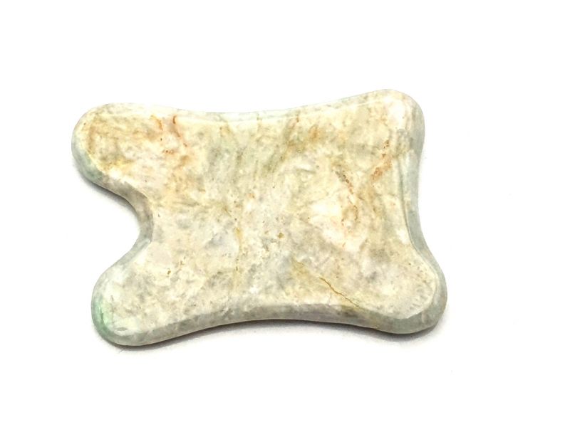 Medicina Tradicional China - Gua Sha cóncavo en Jade - Verde claro - jadeíta 1