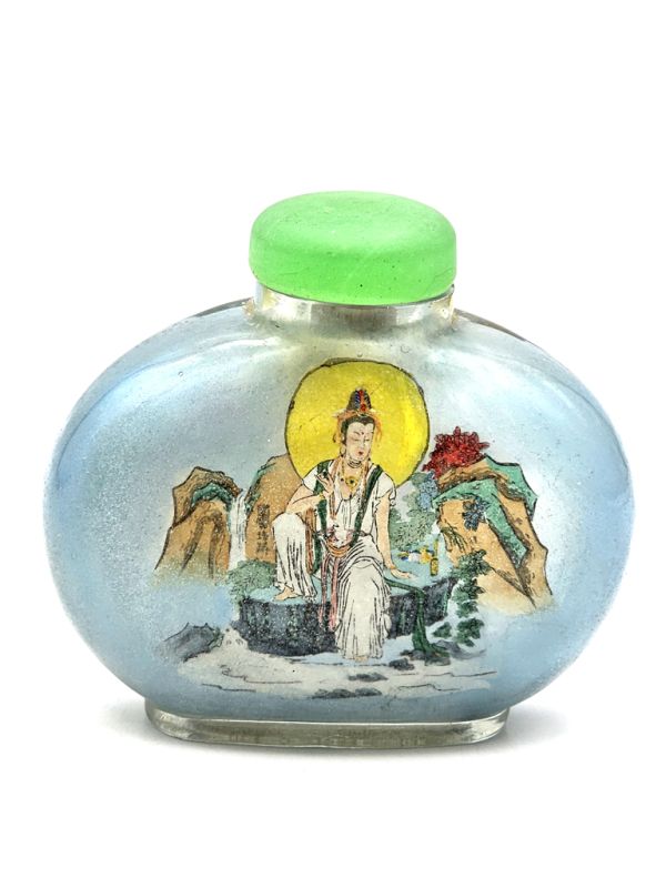 Old Chinese Glass Snuff Bottle - Goddess Guanyin 1