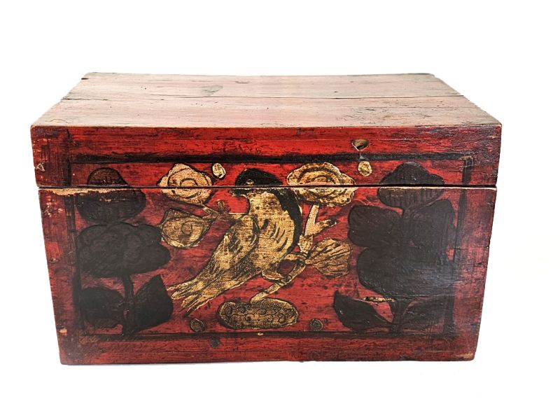 Old Red Wooden Chest - Traditional Chinese Birds and Flowers 1