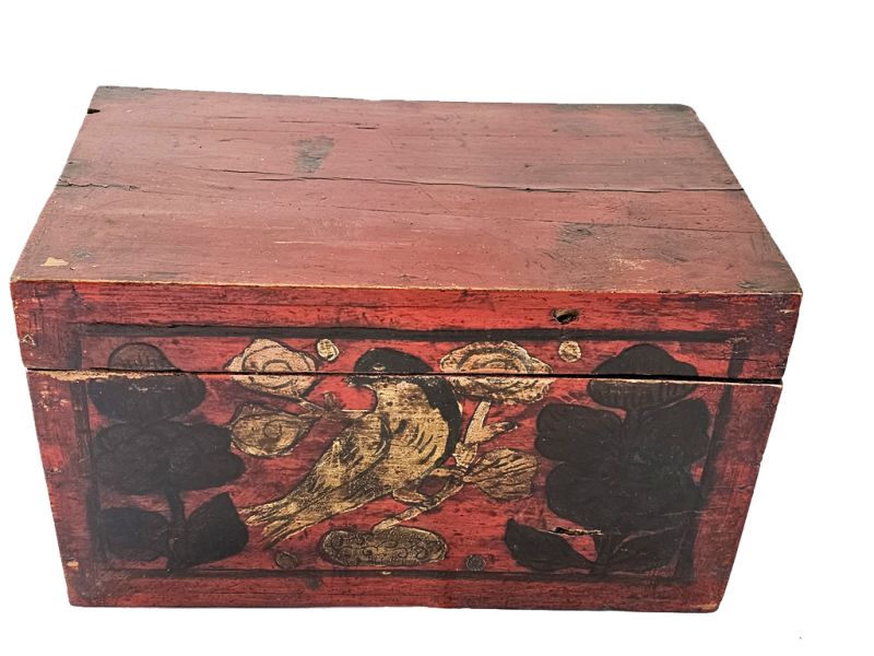 Old Red Wooden Chest - Traditional Chinese Birds and Flowers 3