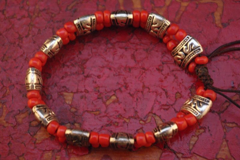 Rot Armband Tibet 2