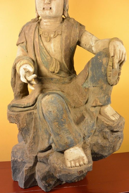 Sehr große chinesische Holzstatue Guanyin 2