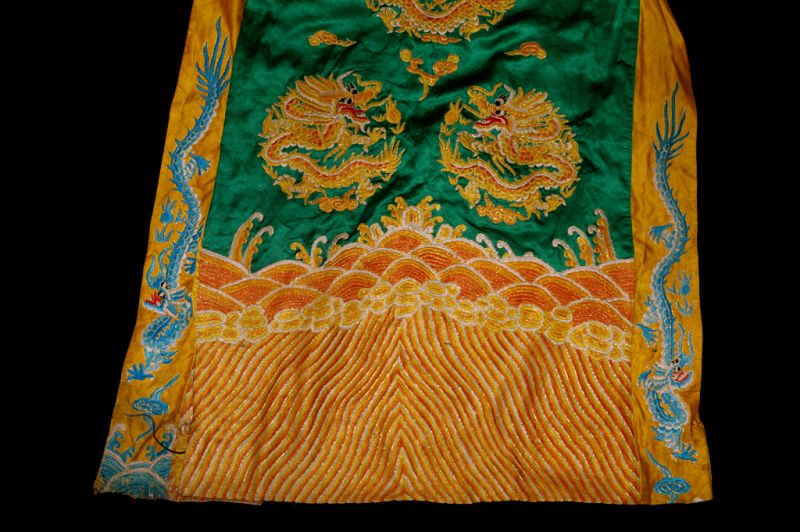 Traditional Chinese Theater Costume (age 10 years) - Green and gold 3