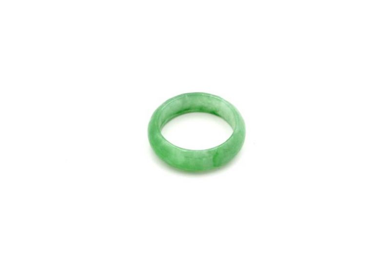 Translucent Green Jade Ring - Size 8,5 1