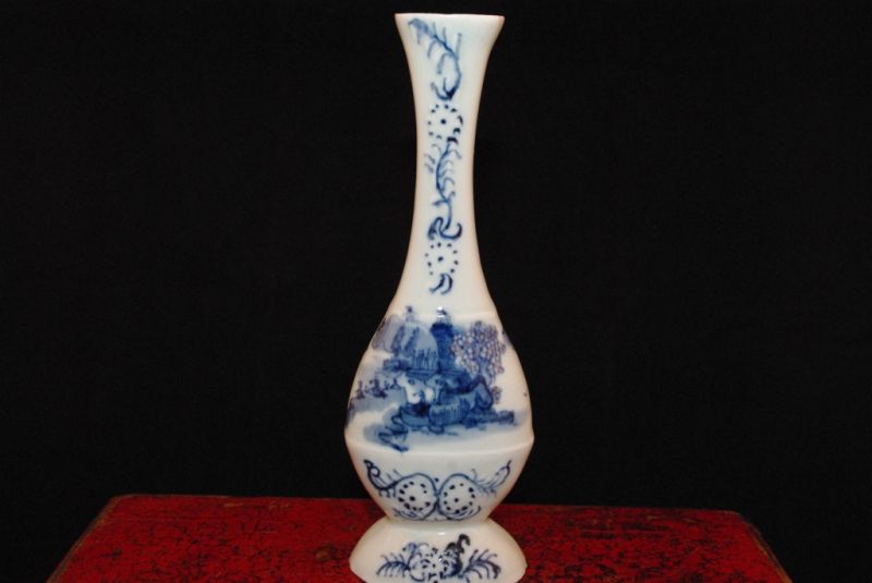 Vase 2