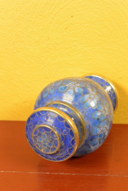 Vase oder Gefäß in Cloisonné Blau Blumen 4