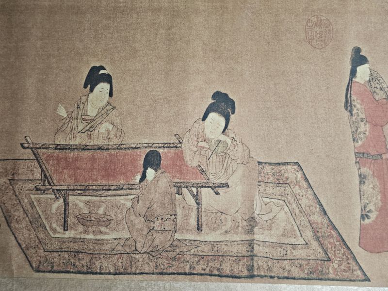 Very Large Chinese Kakemono Painting Lady With Servants (or Lady With Fan - Zhou Fang 3