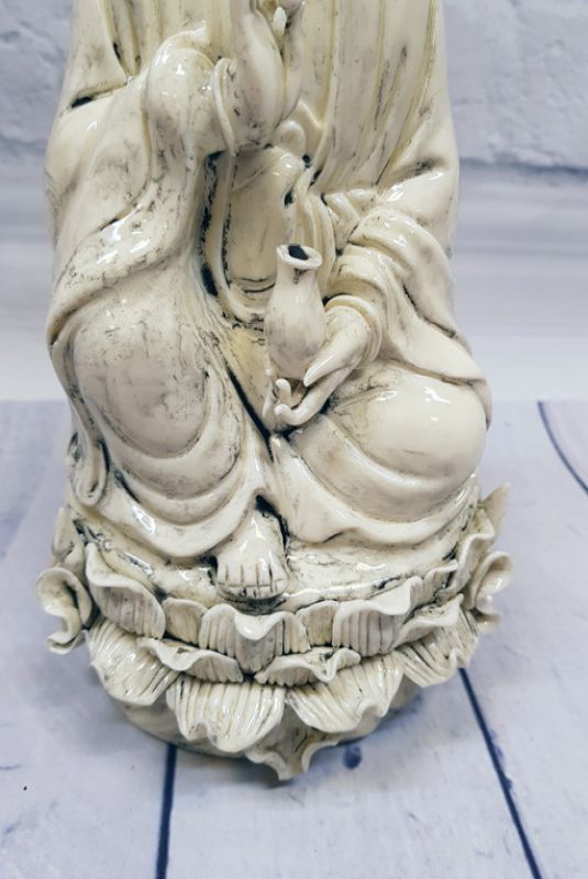 Weiße chinesische Statue - Porzellan Dehua - GuanYin 3